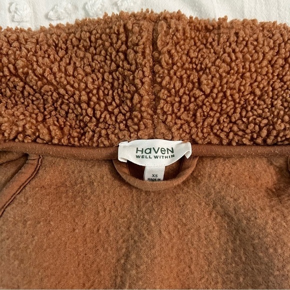 Talbots Haven Well Within Sherpa Robe Clay Camel Tan Size XS - Picture 10 of 11